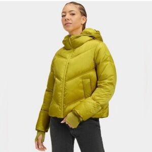 UGG Ronney puffer size small